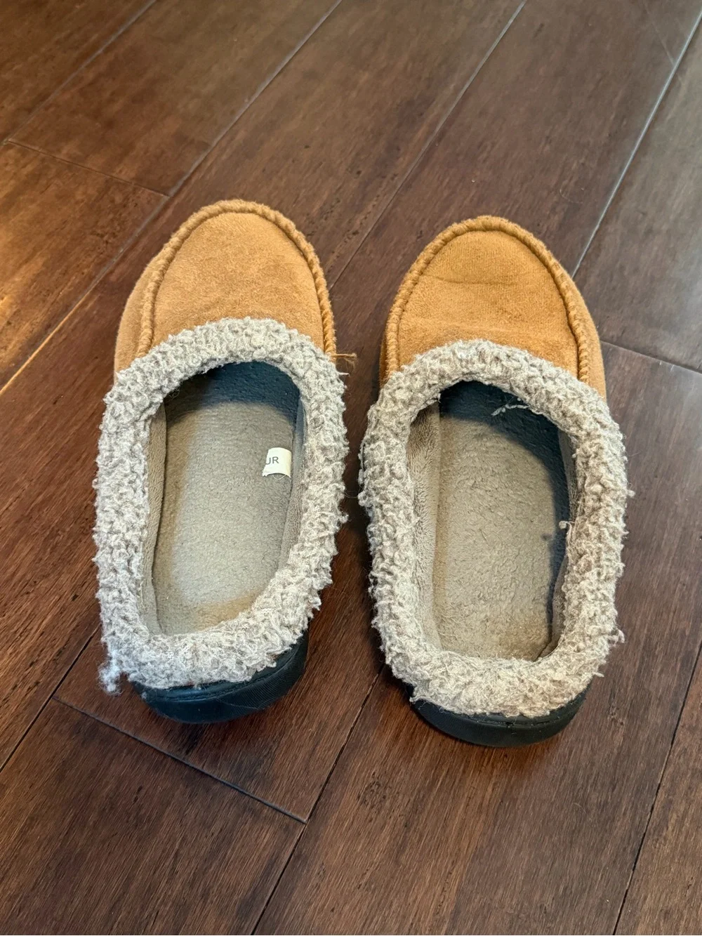 isotoner comfortable slip